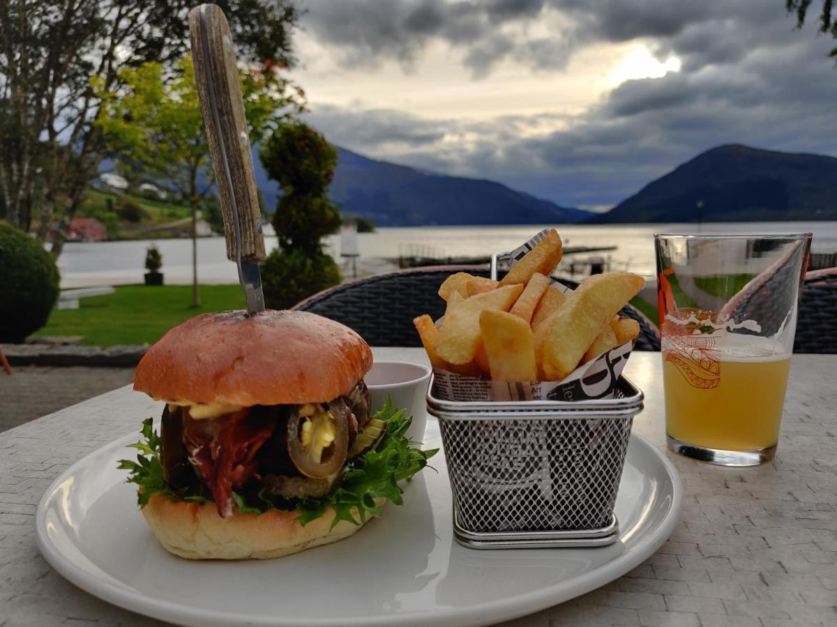 Rosendal Fjordhotel 외부 사진