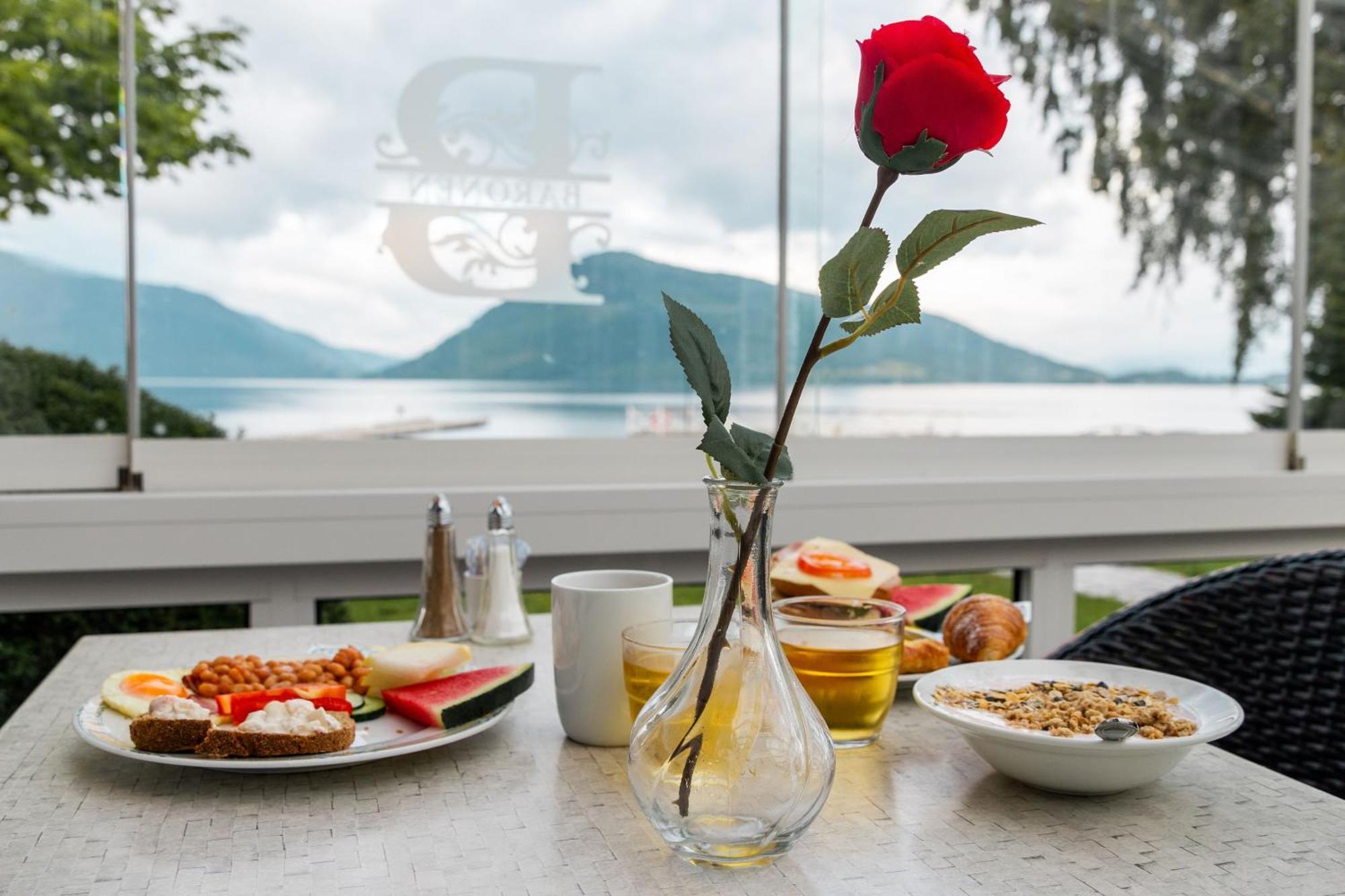 Rosendal Fjordhotel 외부 사진